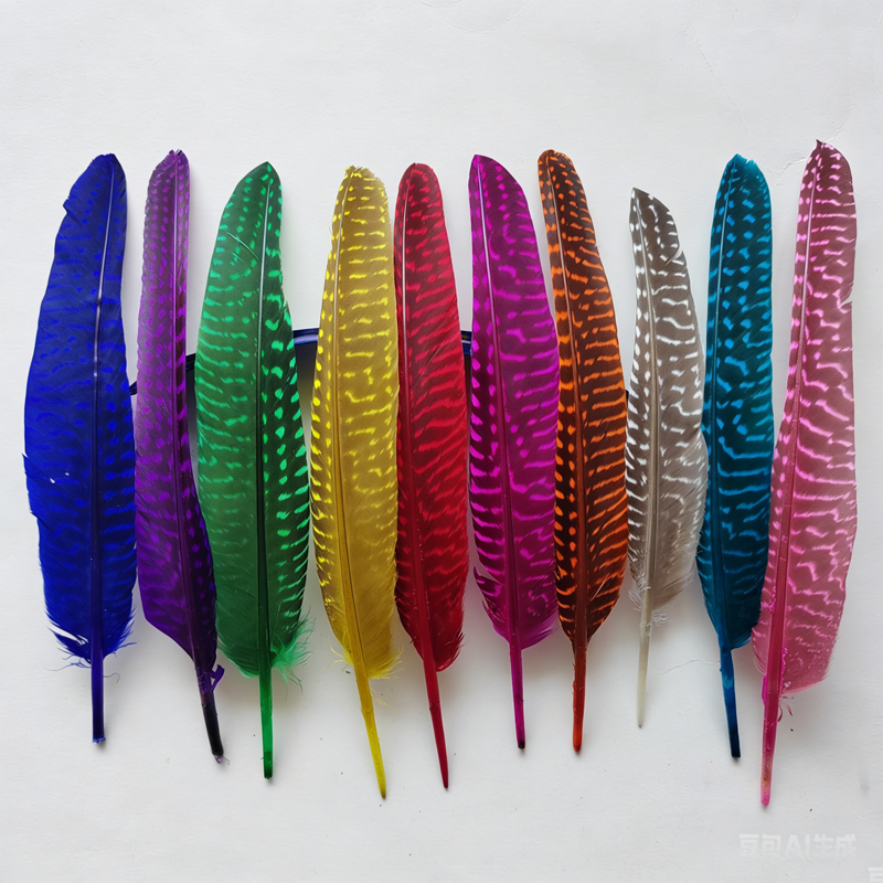 Art Quilling Craft - перья!100Pcs/Lot!14-20cm Multicolor Polka Dot Guinea Fowl