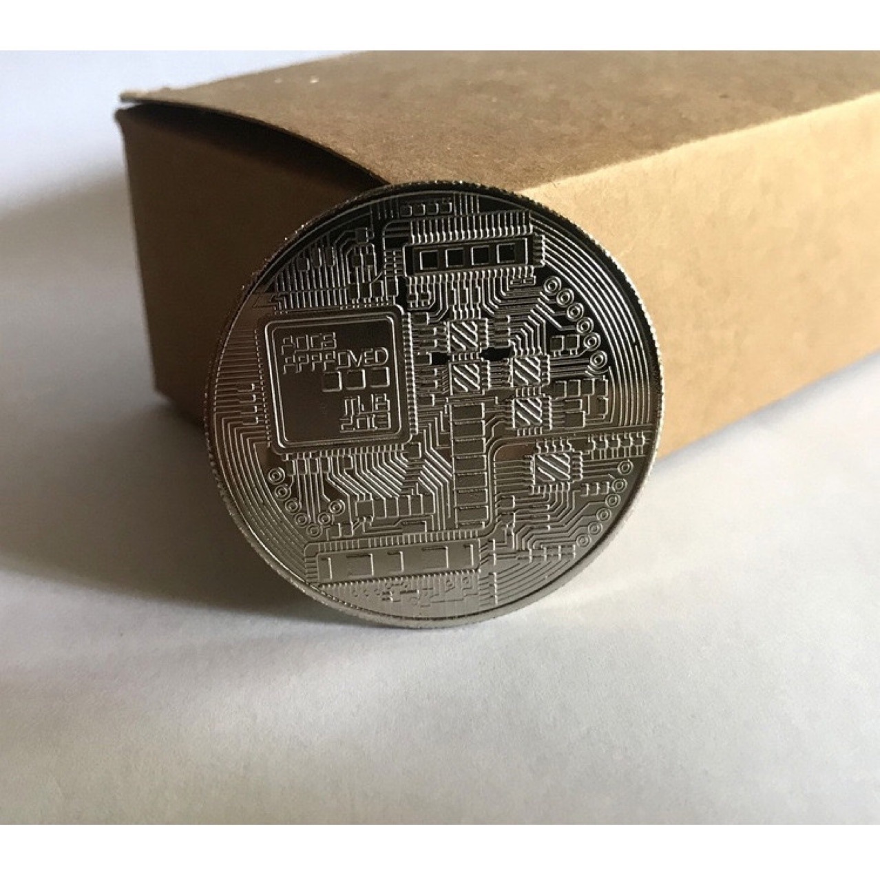 Gold Plated Bitcoin Coin Colle - Art Craft Movement avaliação e preço